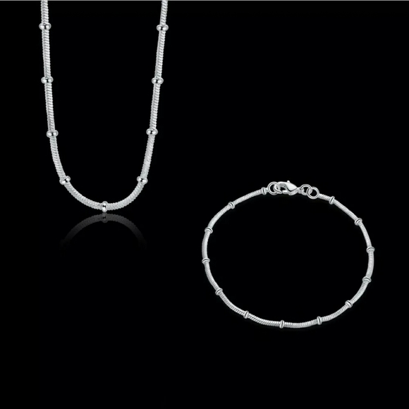 FIRM SALE  Beautiful Design Snake Chain or  Bracelet - Picture 7 of 9